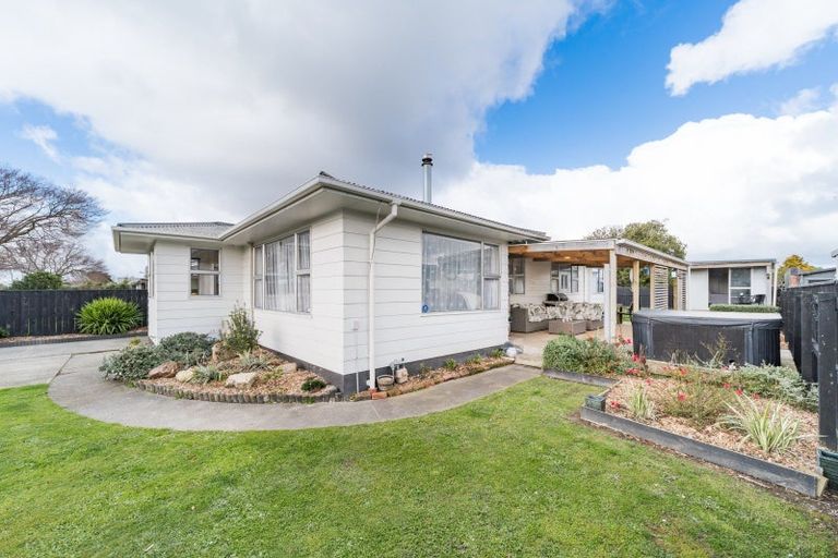Photo of property in 124 Tremaine Avenue, Westbrook, Palmerston North, 4412