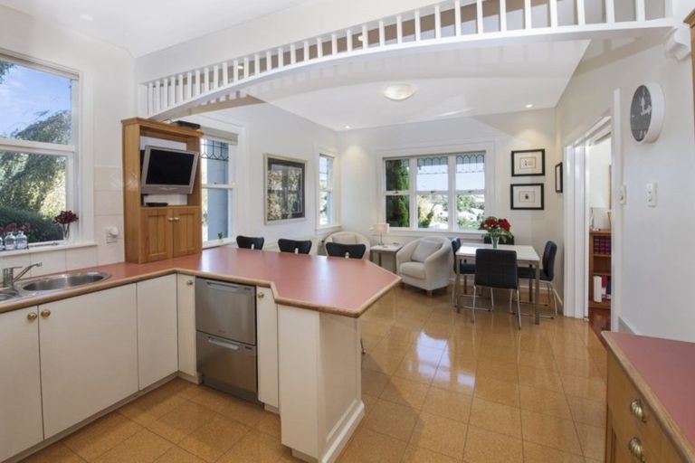 Photo of property in 13 Crichton Terrace, Cashmere, Christchurch, 8022