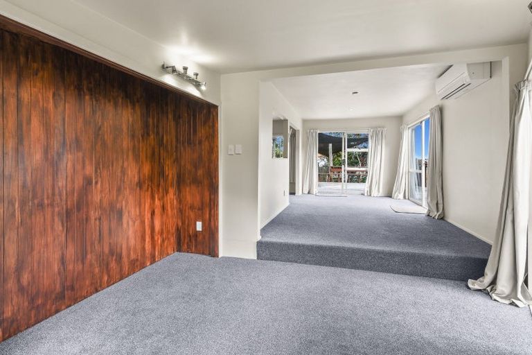 Photo of property in 43 Oxford Road, Lake Rotoma, Rotorua, 3074