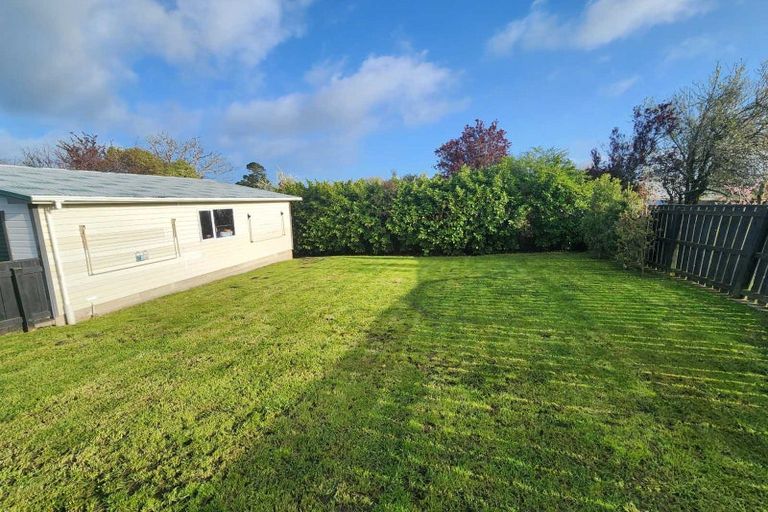 Photo of property in 8 Clifton Street, Bulls, 4818