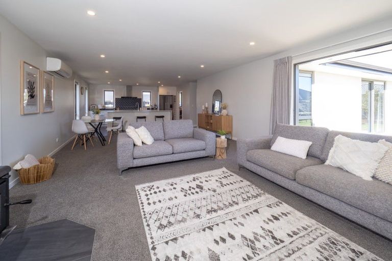 Photo of property in 3 Kelburn Place, Tinwald, Ashburton, 7700