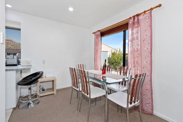 Photo of property in 4b Murfitt Place, Sockburn, Christchurch, 8042