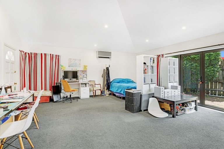 Photo of property in 34 Williamson Street, Cambridge, 3434