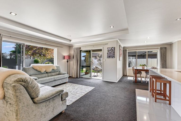 Photo of property in 3 Amokura Crescent, Flagstaff, Hamilton, 3210