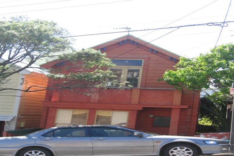 Photo of property in 59 Nairn Street, Mount Cook, Wellington, 6011