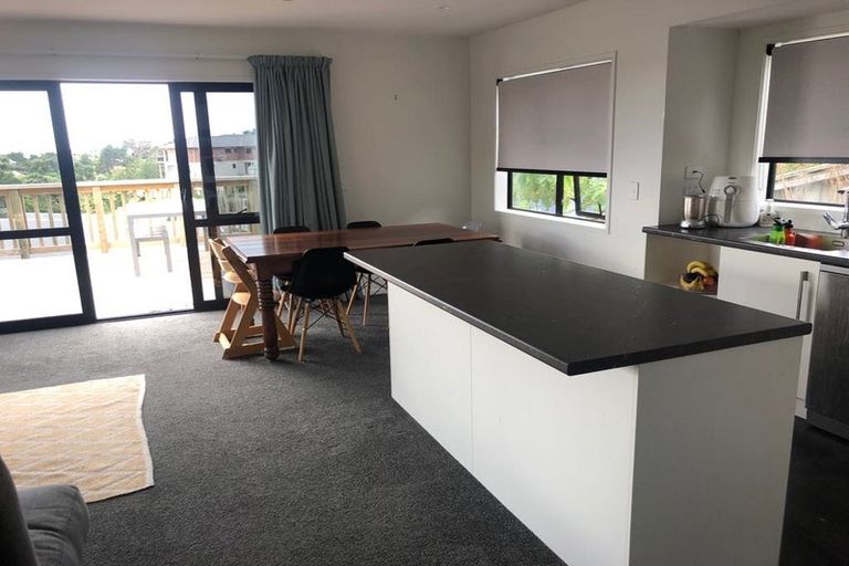 Photo of property in 6 Lavender Close, Spotswood, New Plymouth, 4310