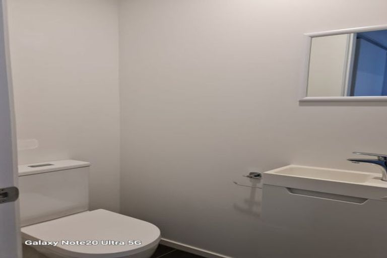 Photo of property in 22c Mandalay Terrace, Khandallah, Wellington, 6035