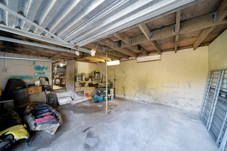 Photo of property in 1 Jessop Street, South Hill, Oamaru, 9400