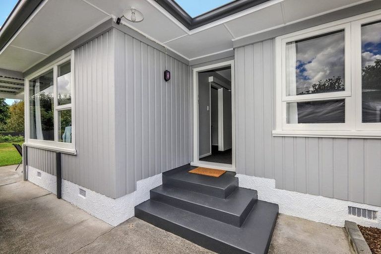 Photo of property in 24 Deal Crescent, Flaxmere, Hastings, 4120