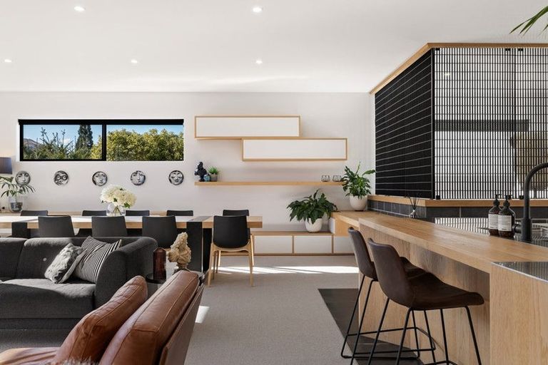 Photo of property in 594 Peninsula Road, Kelvin Heights, Queenstown, 9300