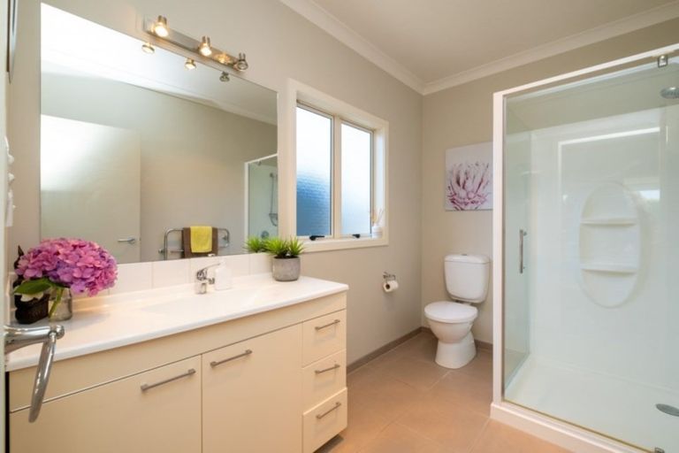 Photo of property in 71 Russell Robertson Drive, Havelock North, 4130