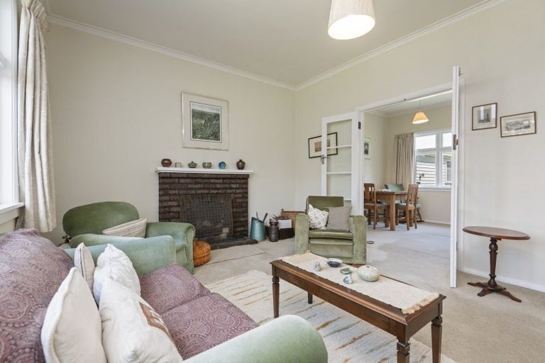 Photo of property in 8 Moana Street, Hokowhitu, Palmerston North, 4410