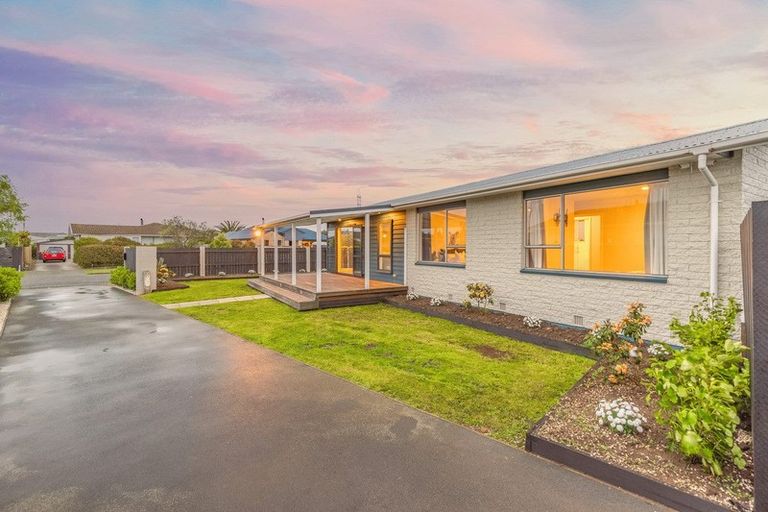 Photo of property in 38 Bayswater Crescent, Bromley, Christchurch, 8062