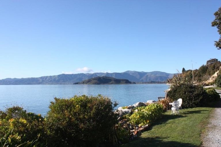 Photo of property in 210 Rangihaeata Road, Rangihaeata, Takaka, 7182