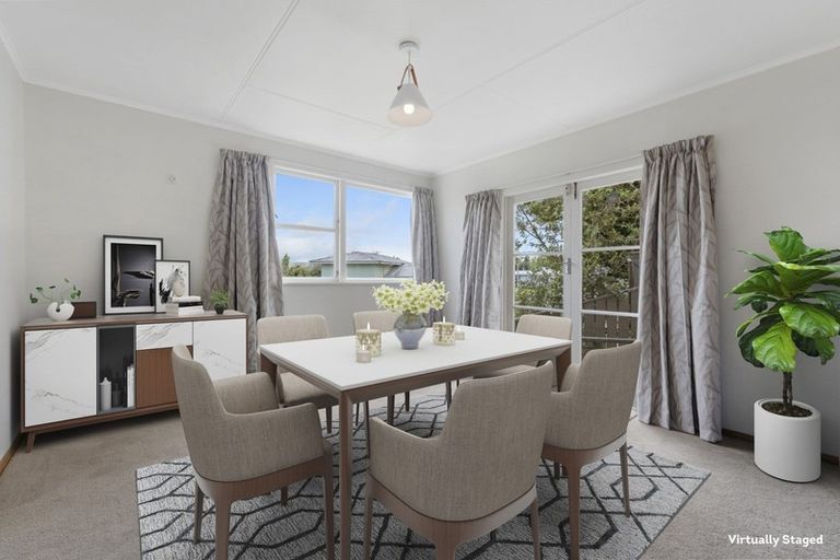 Photo of property in 1 Lawson Street, Pahiatua, 4910