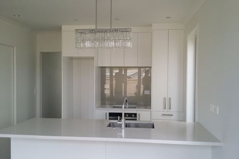 Photo of property in 3 Lockheed Street, Hobsonville, Auckland, 0618