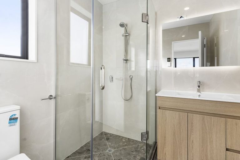 Photo of property in 31c Stanniland Street, Sunnyhills, Auckland, 2010