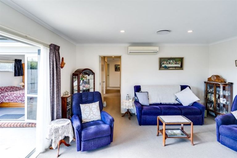 Photo of property in 11 Weatherfield Mews, Taradale, Napier, 4112