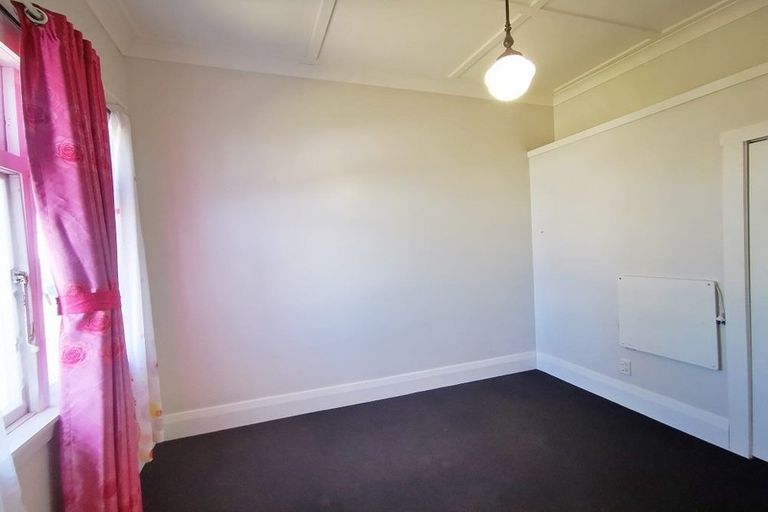 Photo of property in 22 Storey Avenue, Forest Lake, Hamilton, 3200