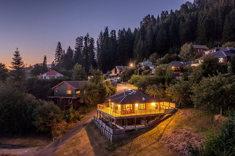 Photo of property in 50 Alpine Avenue, Hanmer Springs, 7334