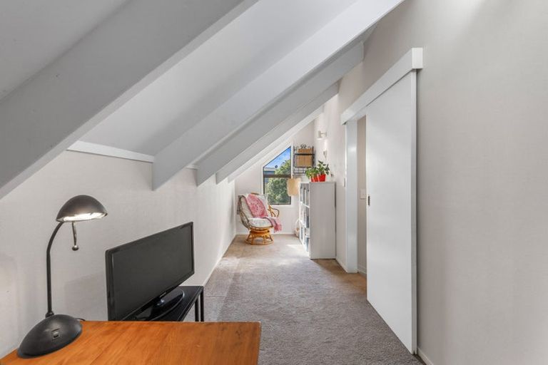 Photo of property in 188 Sandspit Road, Shelly Park, Auckland, 2014