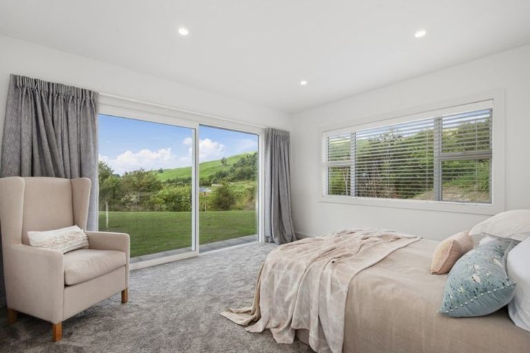 Photo of property in 4 Harrier Lane, Kinloch, Taupo, 3377