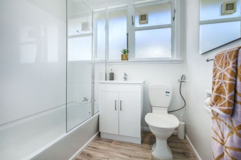 Photo of property in 375 Warspite Avenue, Waitangirua, Porirua, 5024