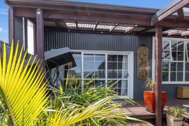 Photo of property in 10 Orowaiti Road, Westport, 7825