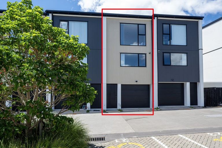 Photo of property in 173a Wainui Road, Silverdale, 0932