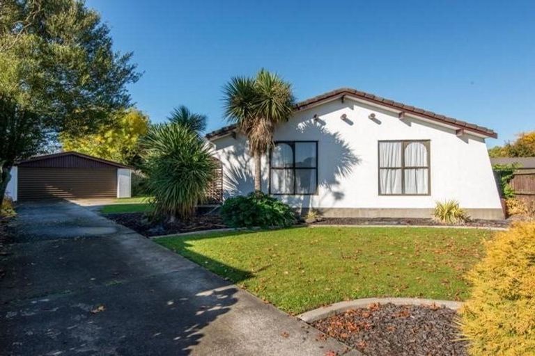 Photo of property in 18 Resolution Place, Bryndwr, Christchurch, 8053