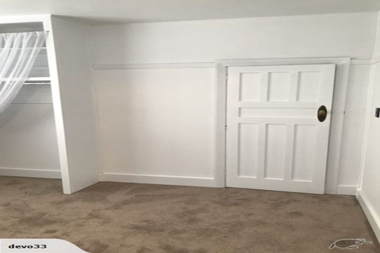 Photo of property in 216 Riccarton Road, Riccarton, Christchurch, 8041