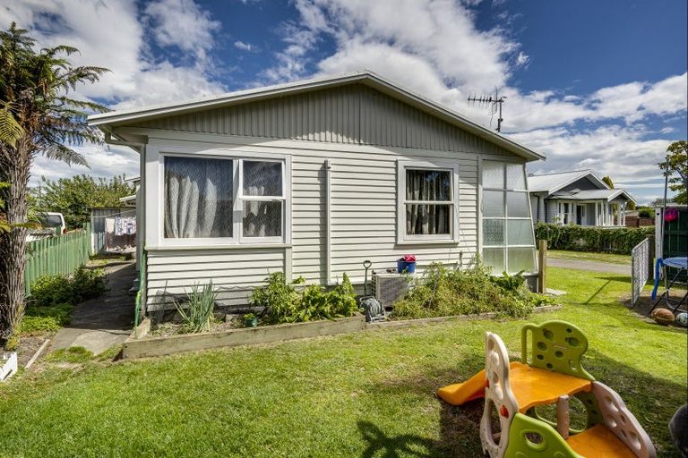 Photo of property in 1/118 Garnett Street, Raureka, Hastings, 4120