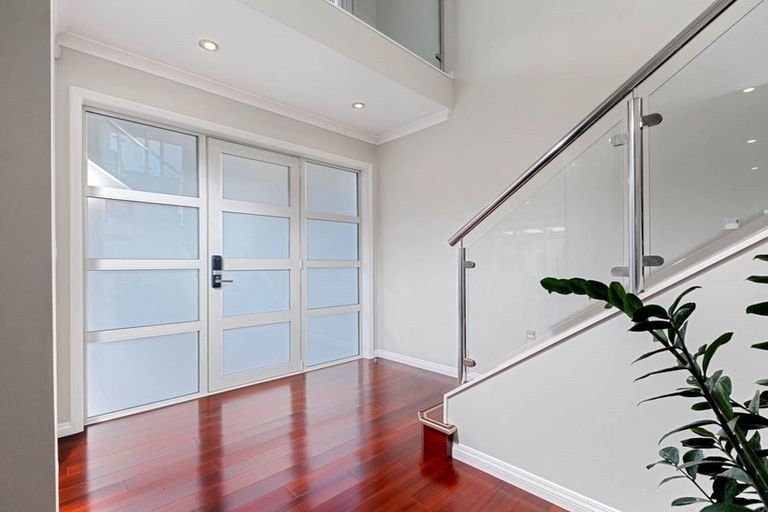 Photo of property in 37a Dominion Street, Takapuna, Auckland, 0622