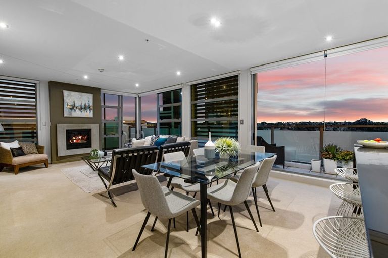 Photo of property in Maison Apartments, 502/16 Huron Street, Takapuna, Auckland, 0622