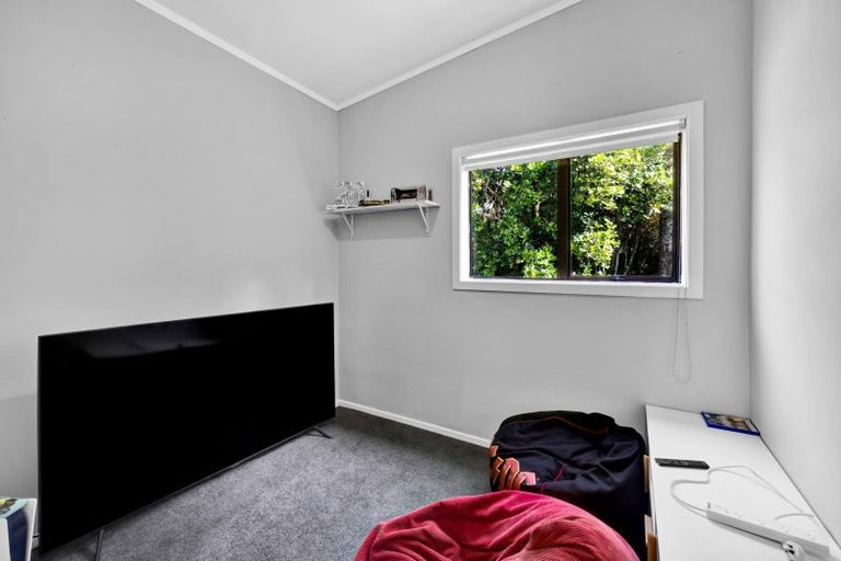 Photo of property in 9 Carrington Street, Inglewood, 4330