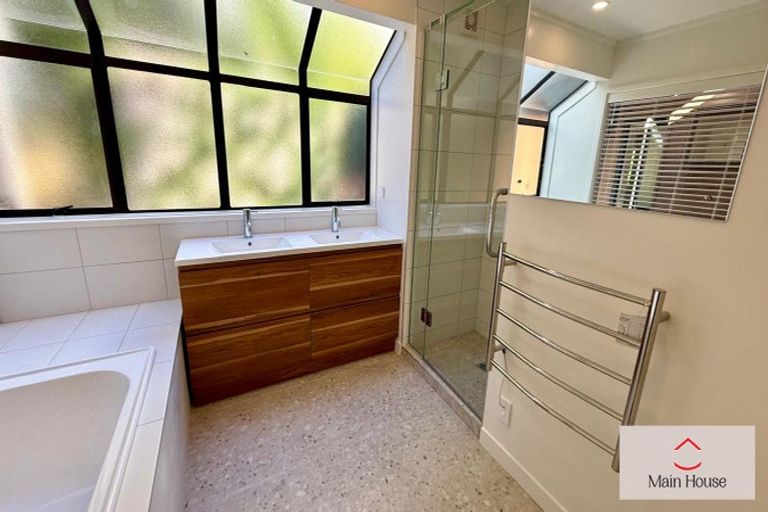 Photo of property in 65 Totara Road, Whenuapai, Auckland, 0618