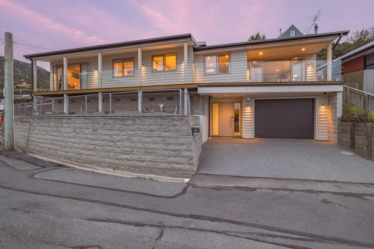Photo of property in 10 Saint Davids Street, Lyttelton, 8082