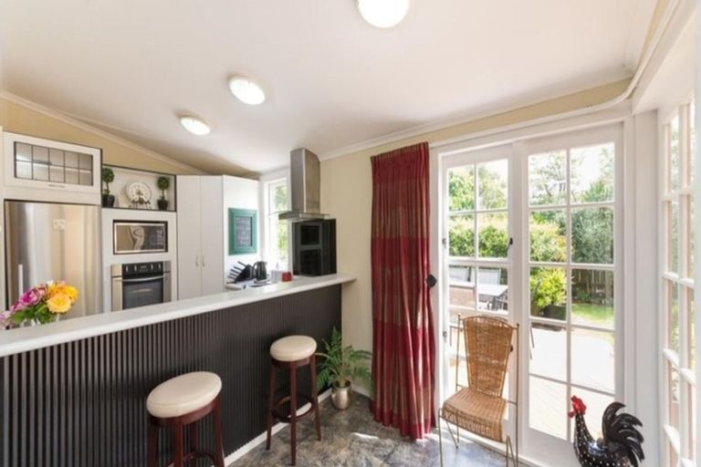 Photo of property in 68 Rangitane Street, Palmerston North, 4414