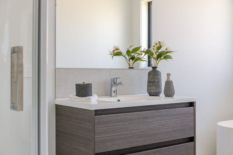 Photo of property in 26 Springwater Drive, Maewa, 4702