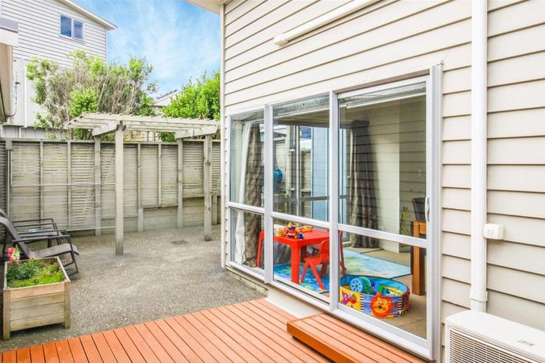 Photo of property in 64a Sheridan Terrace, Johnsonville, Wellington, 6037