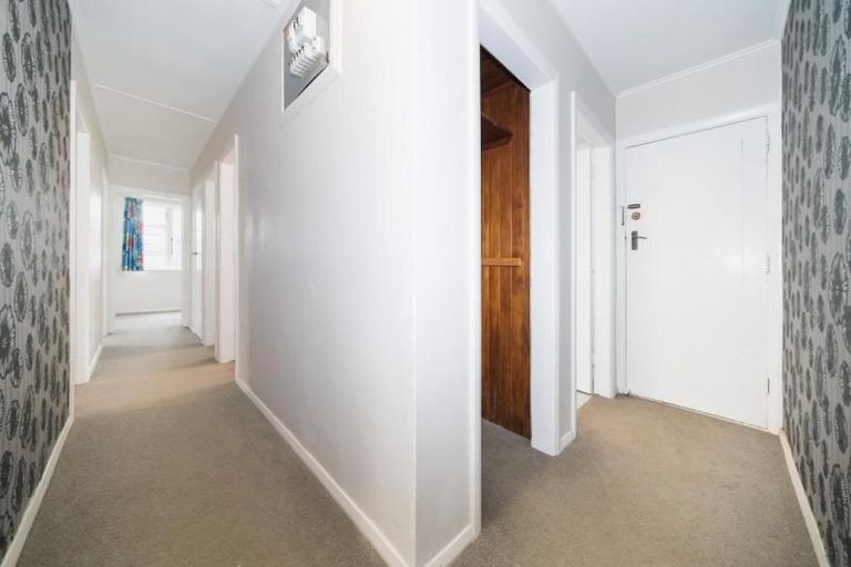 Photo of property in 33 Moheke Avenue, Roslyn, Palmerston North, 4414