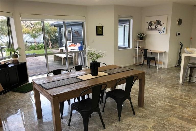 Photo of property in 19 Harris Drive, Silverdale, 0932