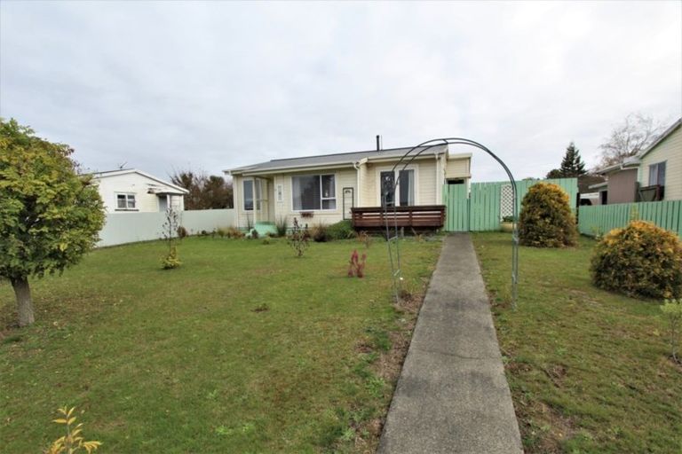 Photo of property in 16 Clyde Street, Tokoroa, 3420