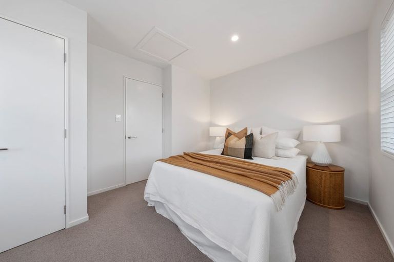 Photo of property in 4/30 Hargest Crescent, Sydenham, Christchurch, 8023