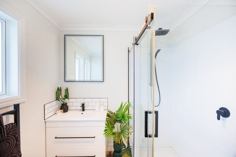 Photo of property in 30a Leeds Street, Milson, Palmerston North, 4414