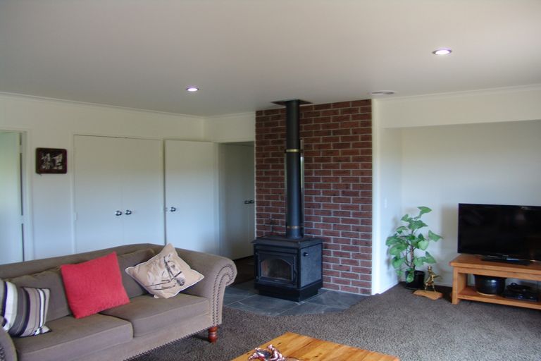 Photo of property in 128 Pond Road, Raglan, 3295