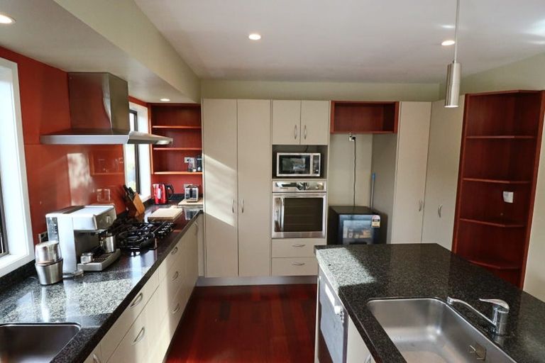 Photo of property in 55 Dignan Street, Point Chevalier, Auckland, 1022