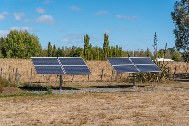 Photo of property in 672e Te Whiti Road, Te Whiti, Masterton, 5884