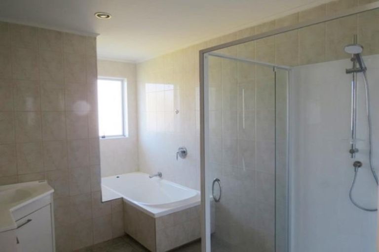 Photo of property in 17 Princes Street, Fitzroy, New Plymouth, 4312