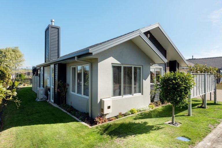 Photo of property in 59 Bridgewater Way, Pyes Pa, Tauranga, 3112